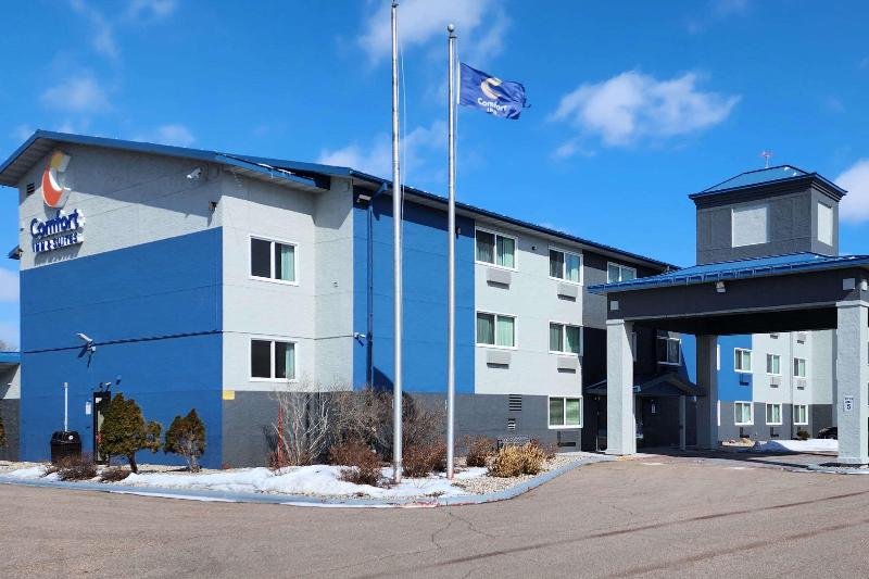 فندق Comfort Inn & Suites