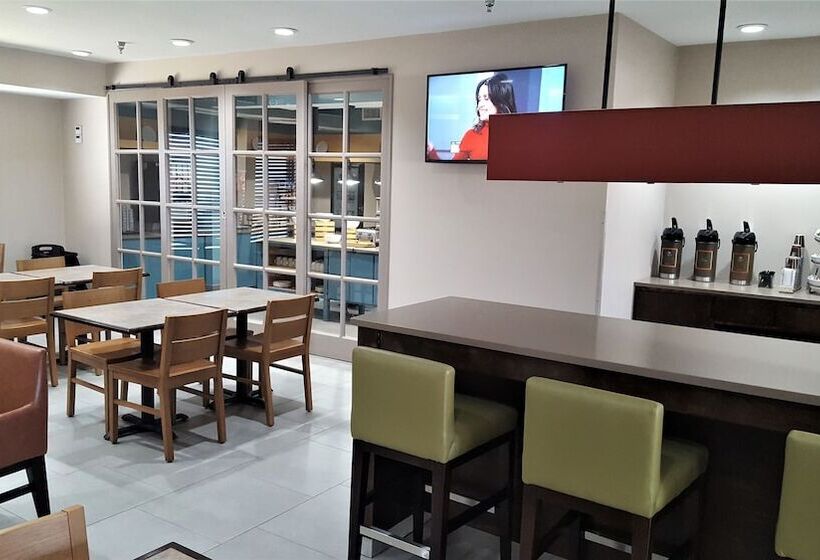 فندق Country Inn & Suites By Radisson, Bryant Little Rock , Ar