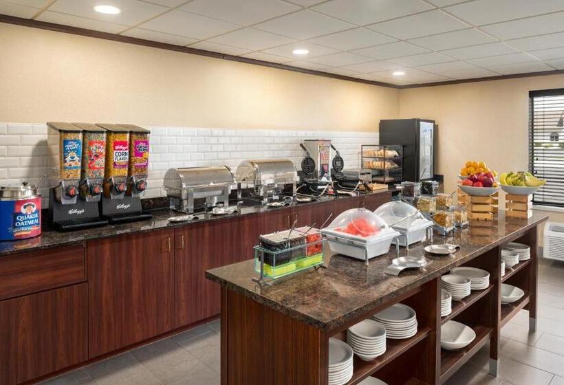 בית מלון כפרי Country Inn & Suites By Radisson Mt. Pleasantracine West Wi