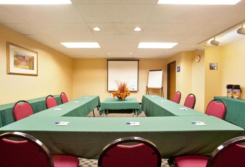 فندق Country Inn & Suites By Radisson Mt. Pleasantracine West Wi