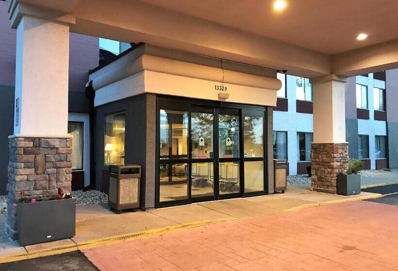 فندق Country Inn & Suites By Radisson Mt. Pleasantracine West Wi