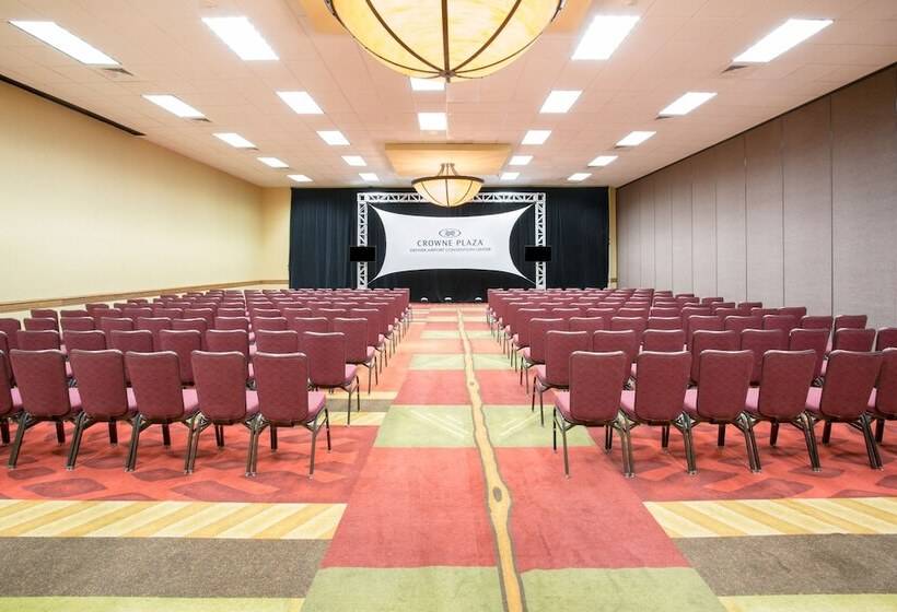فندق Crowne Plaza Denver International Airport, An Ihg