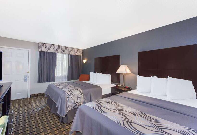 Отель Days Inn By Wyndham Ennis