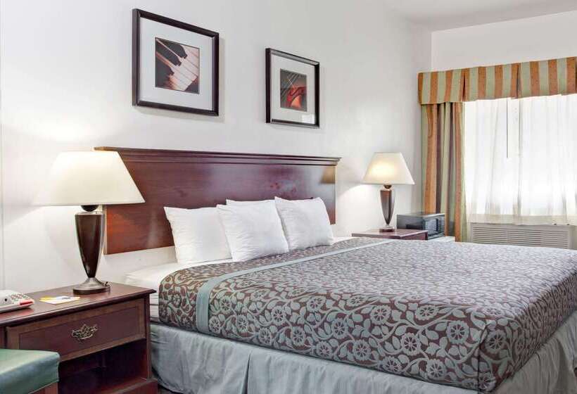 호텔 Days Inn By Wyndham Federal Way