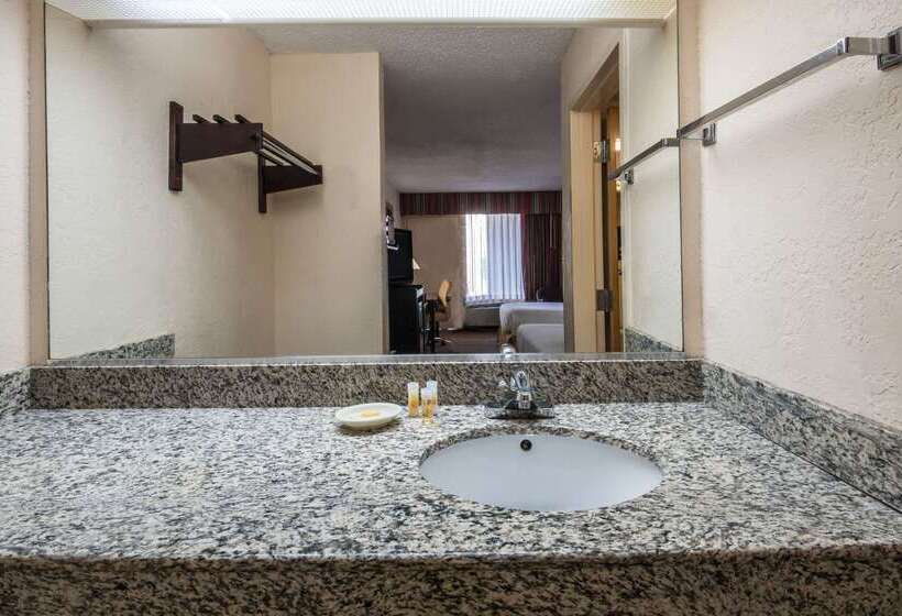 בית מלון כפרי Days Inn By Wyndham Killeen Fort Hood