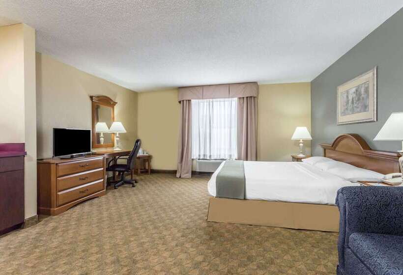 Отель Days Inn By Wyndham Selma