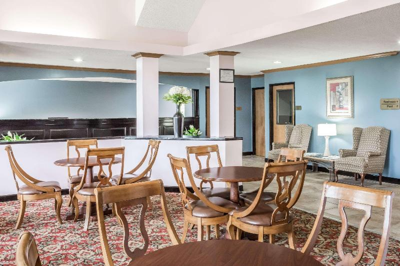 Отель Days Inn By Wyndham Selma