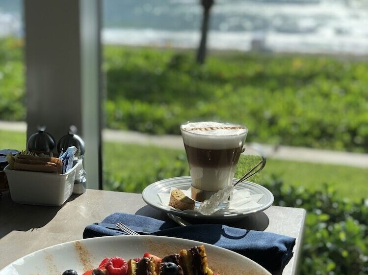 فندق Delray Sands Resort