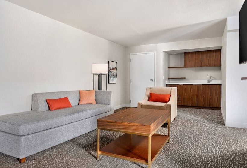 Delta Hotels By Marriott Allentown Lehigh Valley