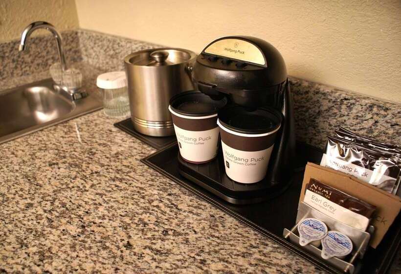 Doubletree By Hilton Hotel Rocky Mount