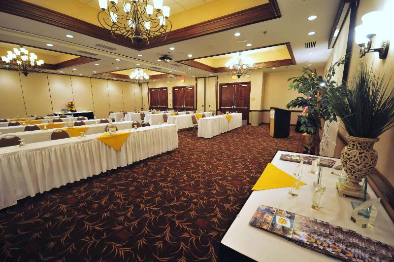 Doubletree By Hilton Hotel Rocky Mount