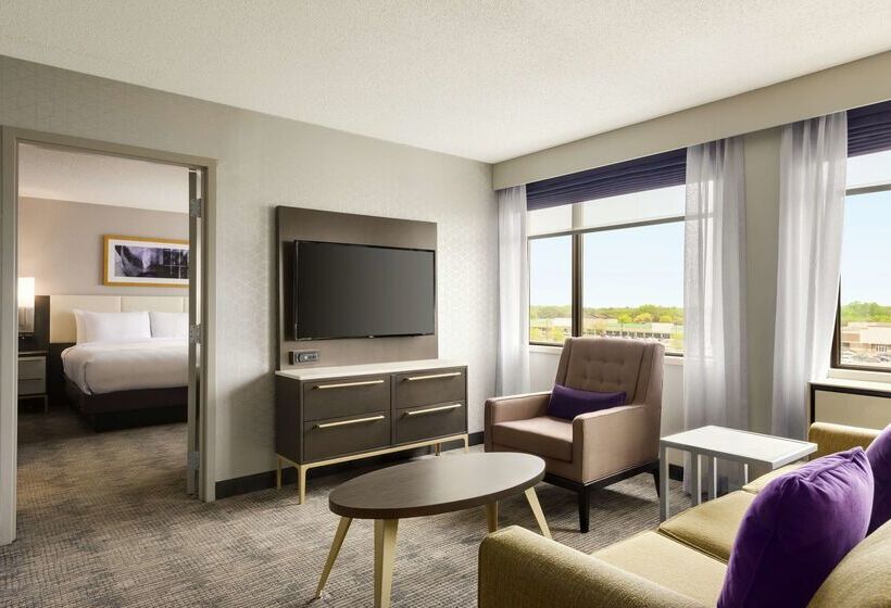 호텔 Doubletree By Hilton St. Paul East