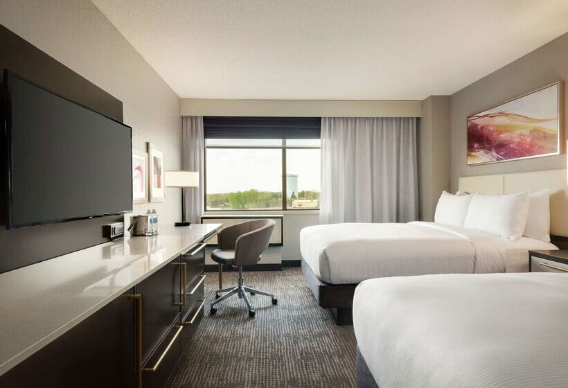 호텔 Doubletree By Hilton St. Paul East