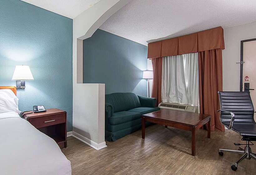 فندق Econo Lodge