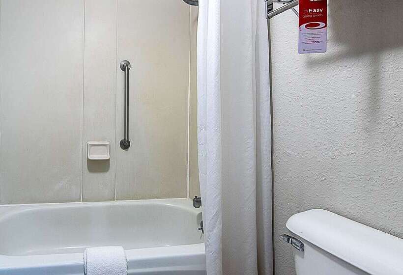 فندق Econo Lodge