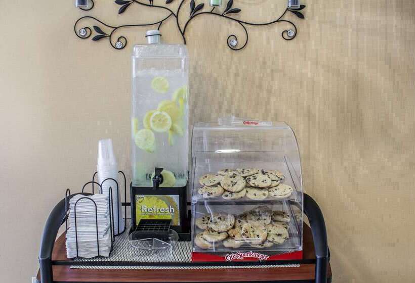 酒店 Econo Lodge Ankeny   Des Moines