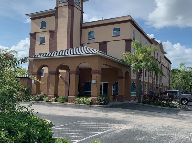 ホテル Econo Lodge