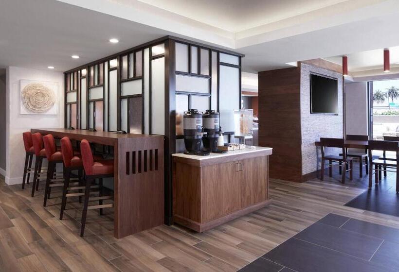 호텔 Fairfield Inn & Suites By Marriott Camarillo