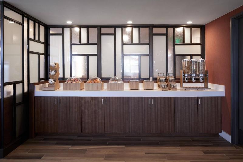 هتل Fairfield Inn & Suites By Marriott Camarillo