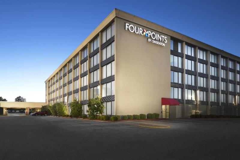 فندق Four Points By Sheraton Kansas City Airport