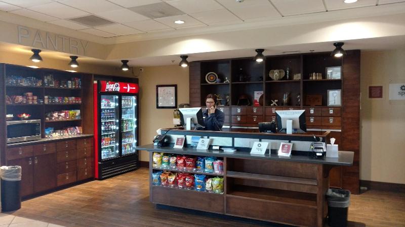 فندق Four Points By Sheraton Kansas City Airport