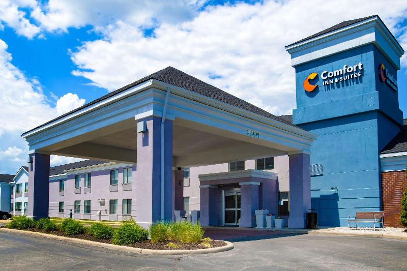 فندق Comfort Inn & Suites Nw Milwaukee