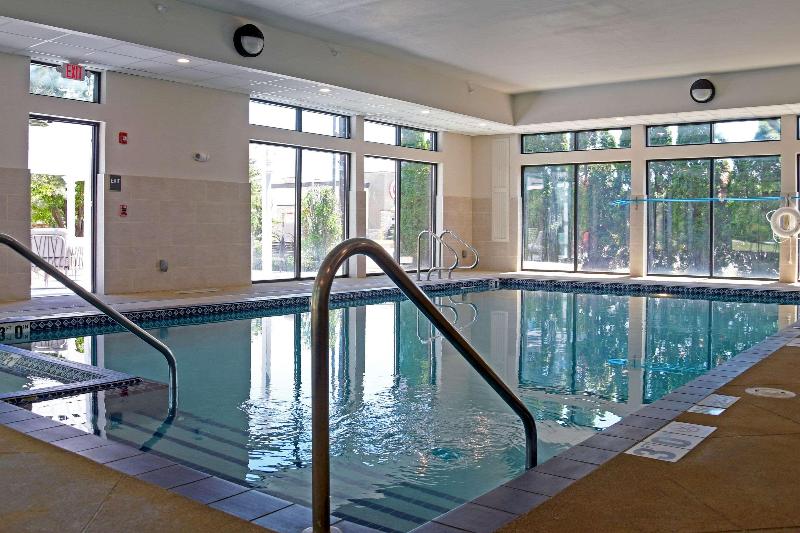 فندق Comfort Inn & Suites Nw Milwaukee