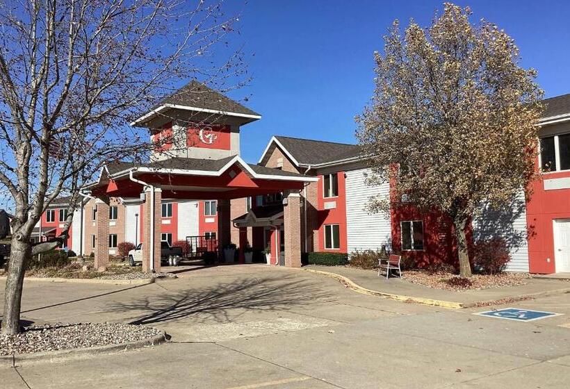 Links Bos Landen Hotel & Spa Of Pella, Trademark By Wyndham