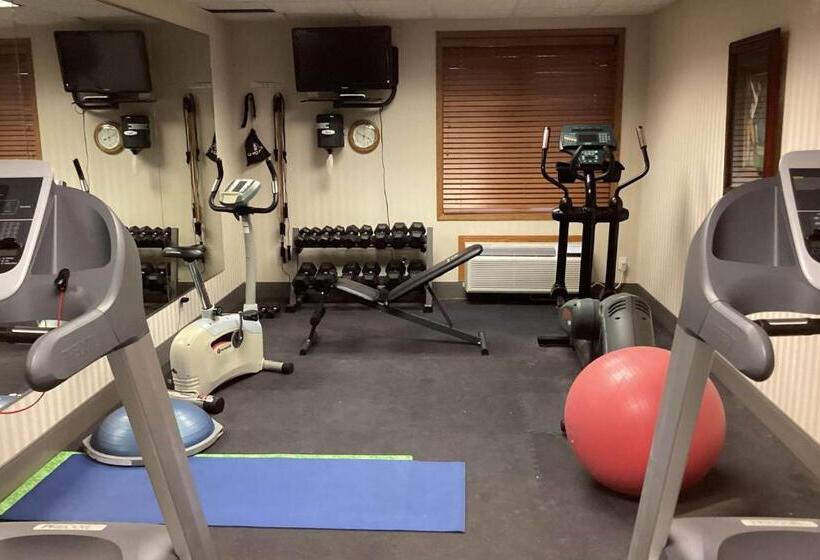 Links Bos Landen Hotel & Spa Of Pella, Trademark By Wyndham