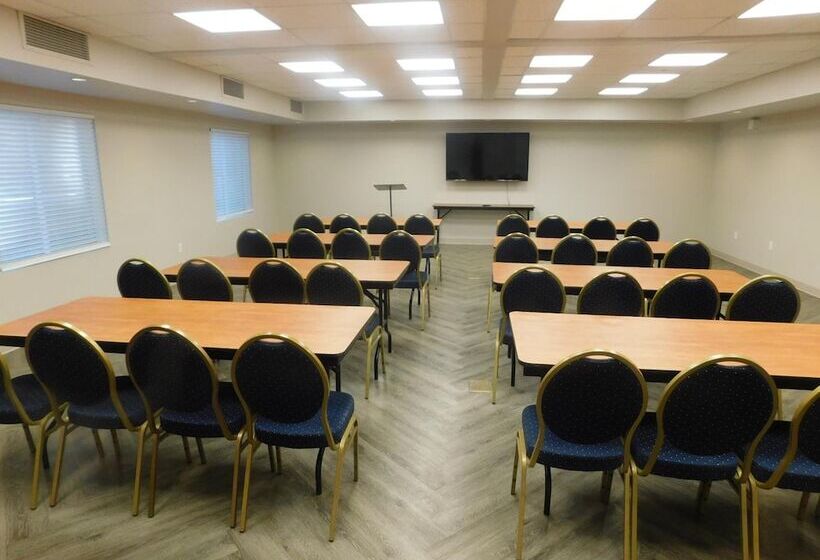 호텔 Greentree Inn & Suites Pinetop