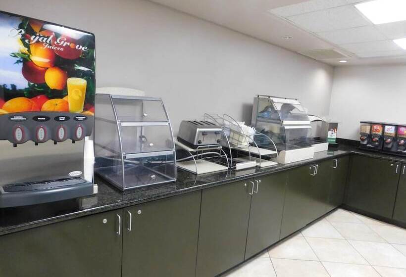 호텔 Greentree Inn & Suites Pinetop