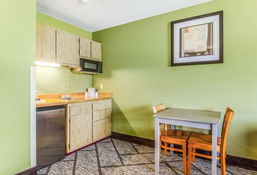 فندق Guesthouse Inn & Suites Poulsbo