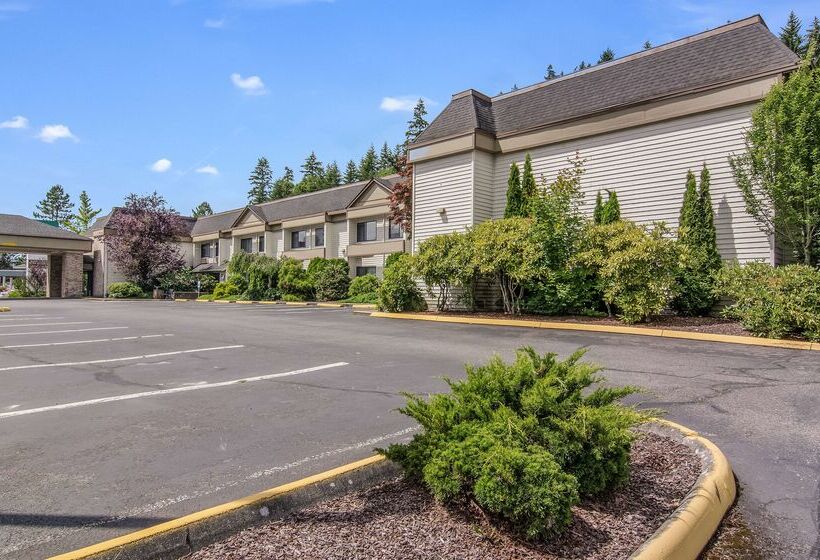 فندق Guesthouse Inn & Suites Poulsbo
