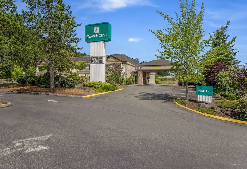 فندق Guesthouse Inn & Suites Poulsbo