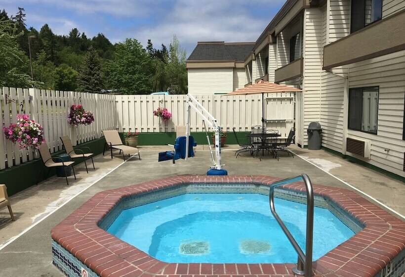 فندق Guesthouse Inn & Suites Poulsbo
