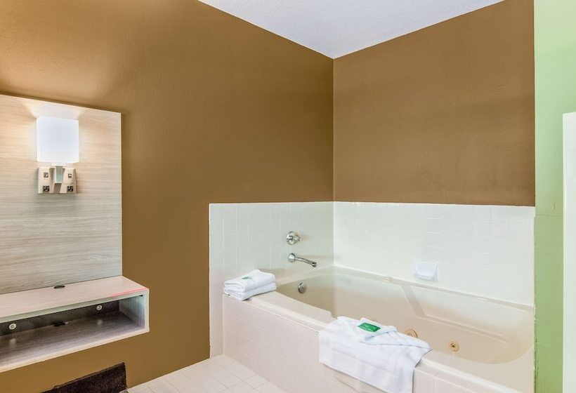 فندق Guesthouse Inn & Suites Poulsbo