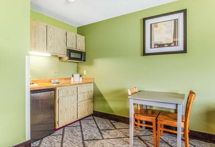 فندق Guesthouse Inn & Suites Poulsbo