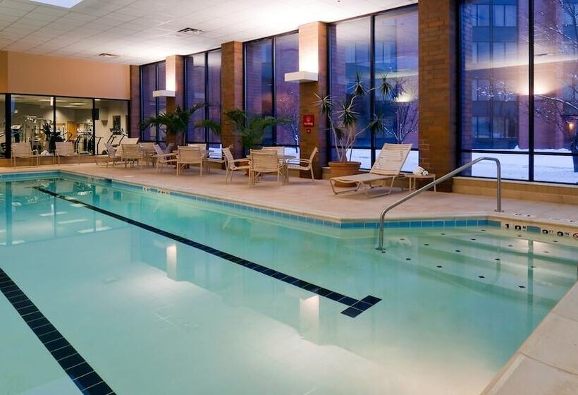 בית מלון כפרי Holiday Inn Cincinnati Airport, An Ihg