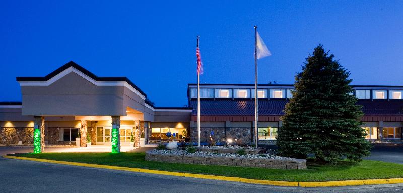 فندق Holiday Inn Detroit Lakes, An Ihg