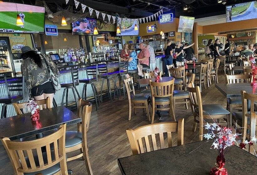 فندق Holiday Inn Detroit Lakes, An Ihg