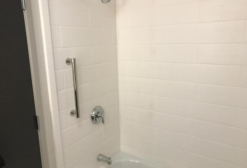 فندق Holiday Inn Express   Naples South   I 75, An Ihg