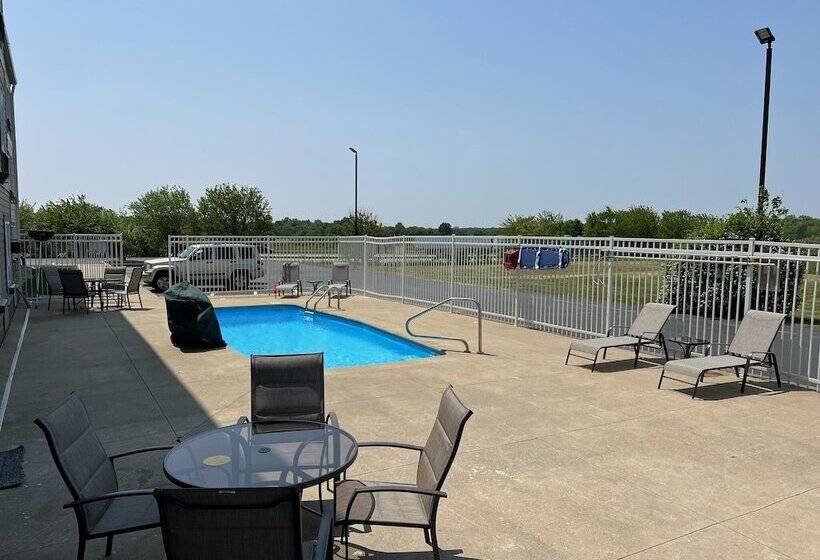 فندق Holiday Inn Express   Rensselaer, An Ihg