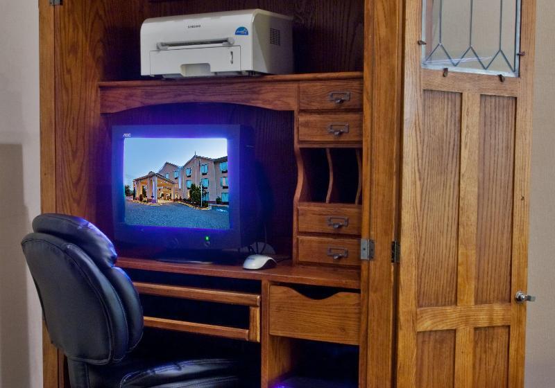 Holiday Inn Express Hotel & Suites Hiawassee, An Ihg