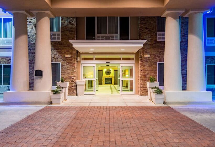 Holiday Inn Express Hotel & Suites Hobbs By Ihg