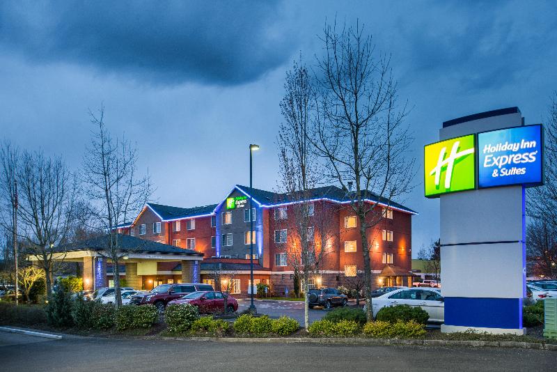Holiday Inn Express Hotel & Suites Portland   Jantzen Beach, An Ihg