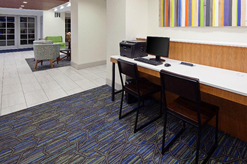 Holiday Inn Express Hotel & Suites San Diego Escondido, An Ihg