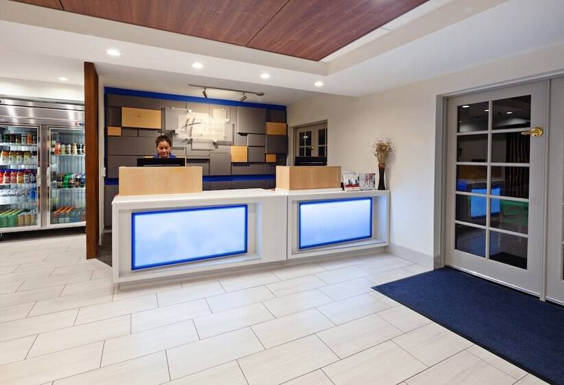 Holiday Inn Express Hotel & Suites San Diego Escondido, An Ihg