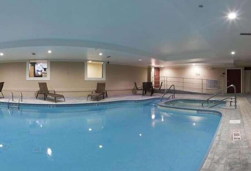 Holiday Inn Express Hotel & Suites Wabash, An Ihg