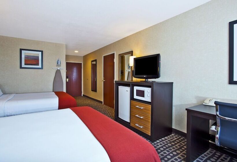 Holiday Inn Express Hotel & Suites Wabash, An Ihg