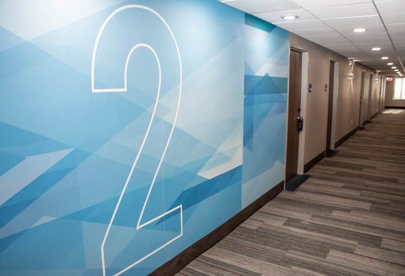 Отель Holiday Inn Express Allentown North, An Ihg